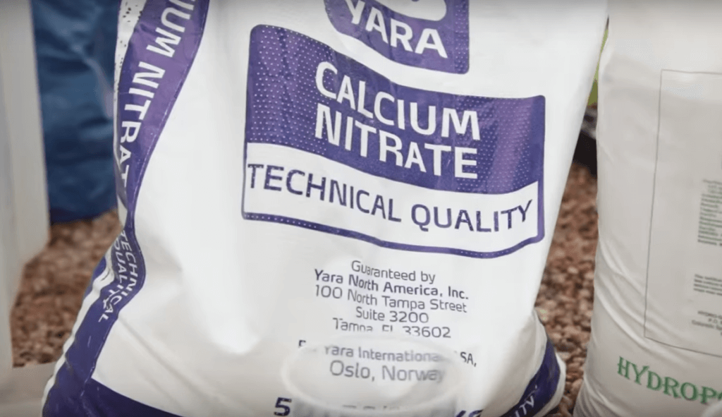 hydroponic fertilizers - CaNO3 calcium nitrate