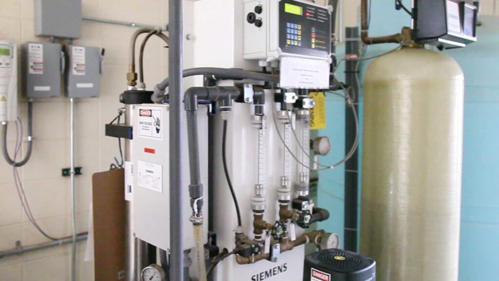 reverse osmosis system pressure